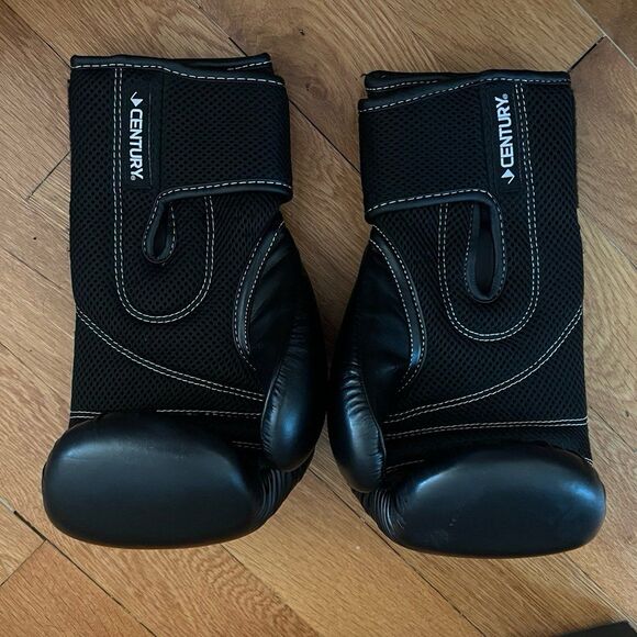 Black Century "I Love Kickboxing" 12 Ounce Gloves MMA Adult Unisex - Picture 2 of 2